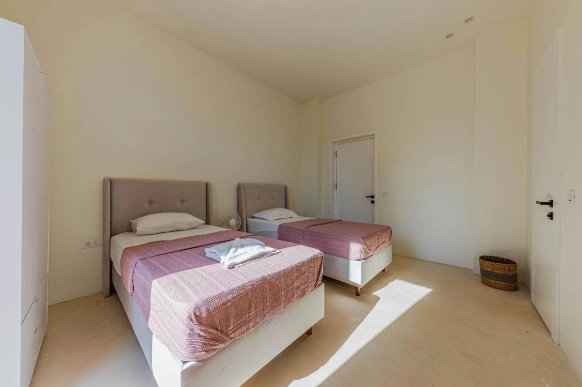 Budget bed, Saint-Denis