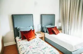 Lit en coloc étudiante, Paris 13e