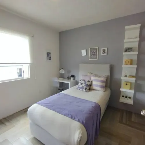 Bed in the heart of Paris, Paris 10th