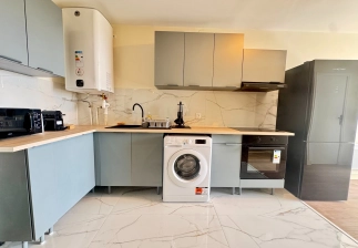 Chambre meublée en colocation – T4 refait à neuf –