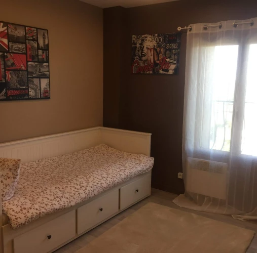 4 chambres en colocation mixte à 30 min de Paris