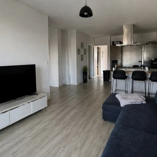 Room for rent in a shared apartment in Maisons-Alfort (94)