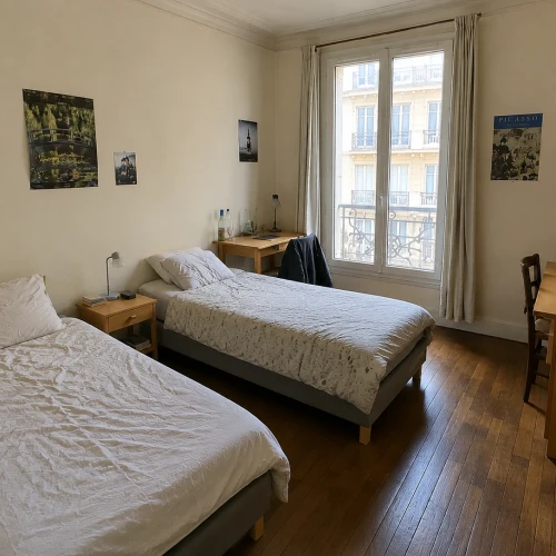 Lit à louer en chambre partagée – Paris 12e