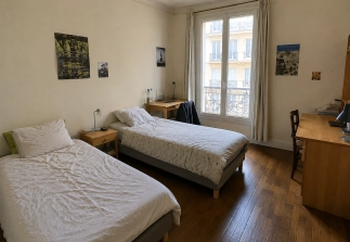 Lit à louer en chambre partagée – Paris 12e