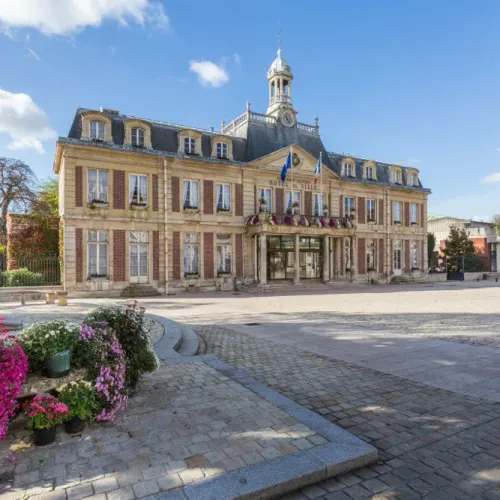 Étudiant cherche chambre à Maisons‑Alfort, Service