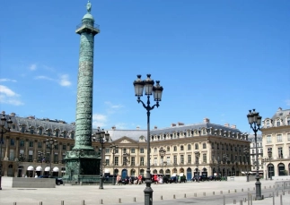 Recherche appartement contre services | Paris 1er 