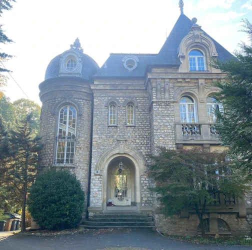 🏡 SHARED ACCOMMODATION IN A LARGE HOUSE IN MONTMORENCY (95