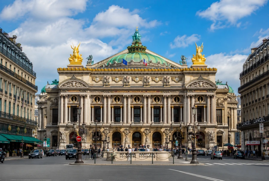 Looking for a 2-person flat share in Paris