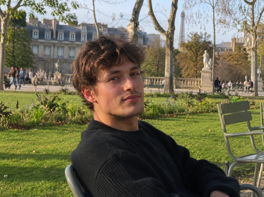 Looking for a room in exchange for helping animals in Paris