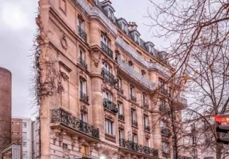 Recherche chambre contre aide aux seniors Paris 15