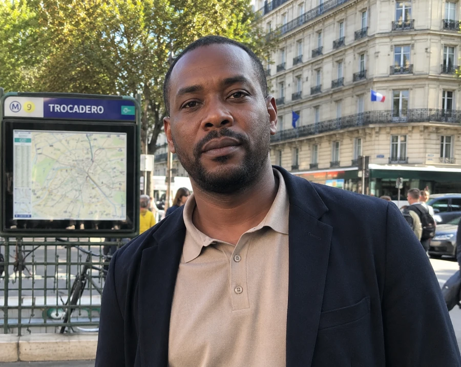 Recherche chambre en colocation entre hommes  
