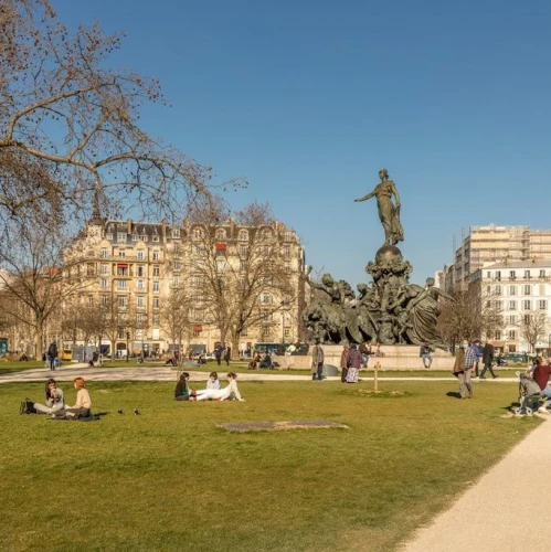 Recherche chambre contre ménage | Paris 20 Nation