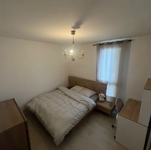 Chambre meublée à louer