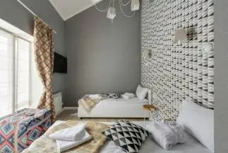 Bed space for rent in Paris 7th