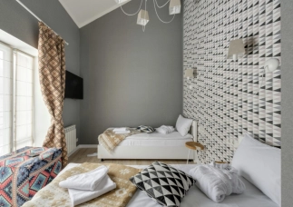 Bed space for rent in Paris 7th